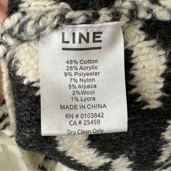 Line the Label Zebra Striped Black White Sweater Size L Round Neck Cotton Alpaca - Picture 15 of 15